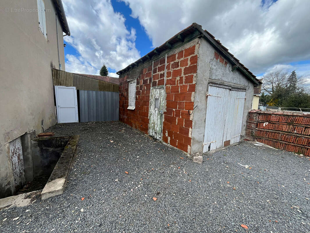 Appartement à ECUISSES