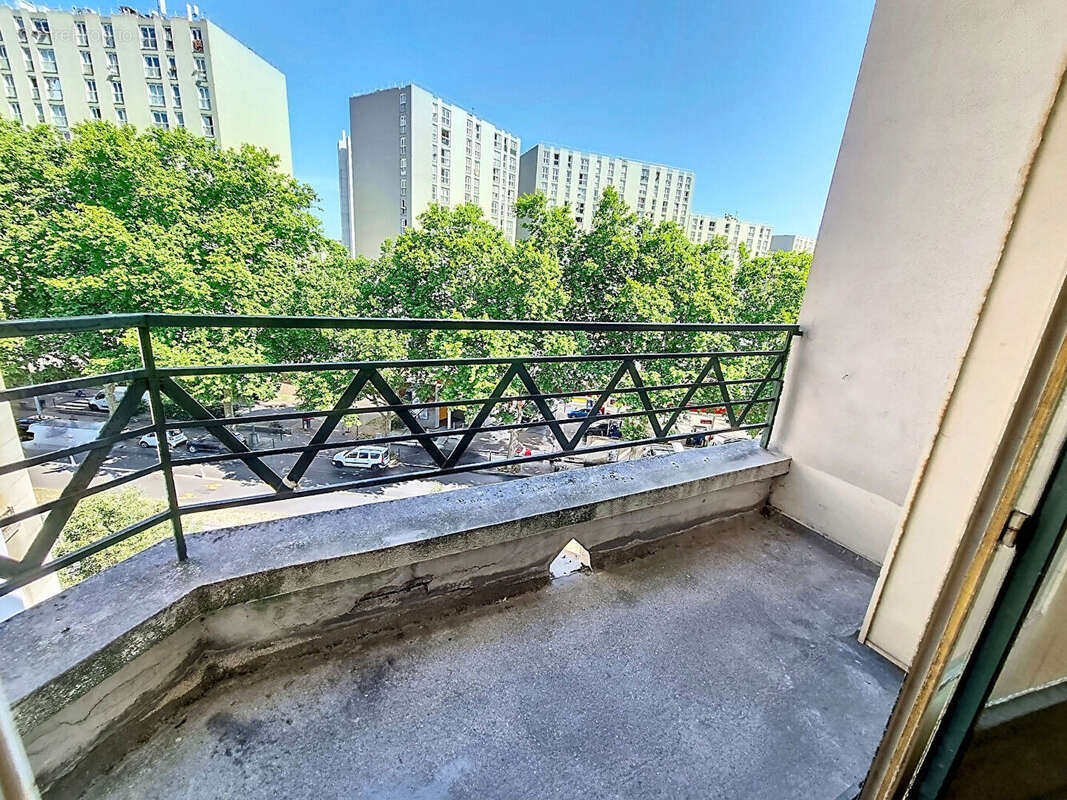 Appartement à ISSY-LES-MOULINEAUX