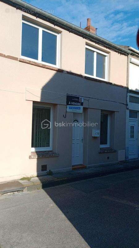 Maison à GRAND-FORT-PHILIPPE