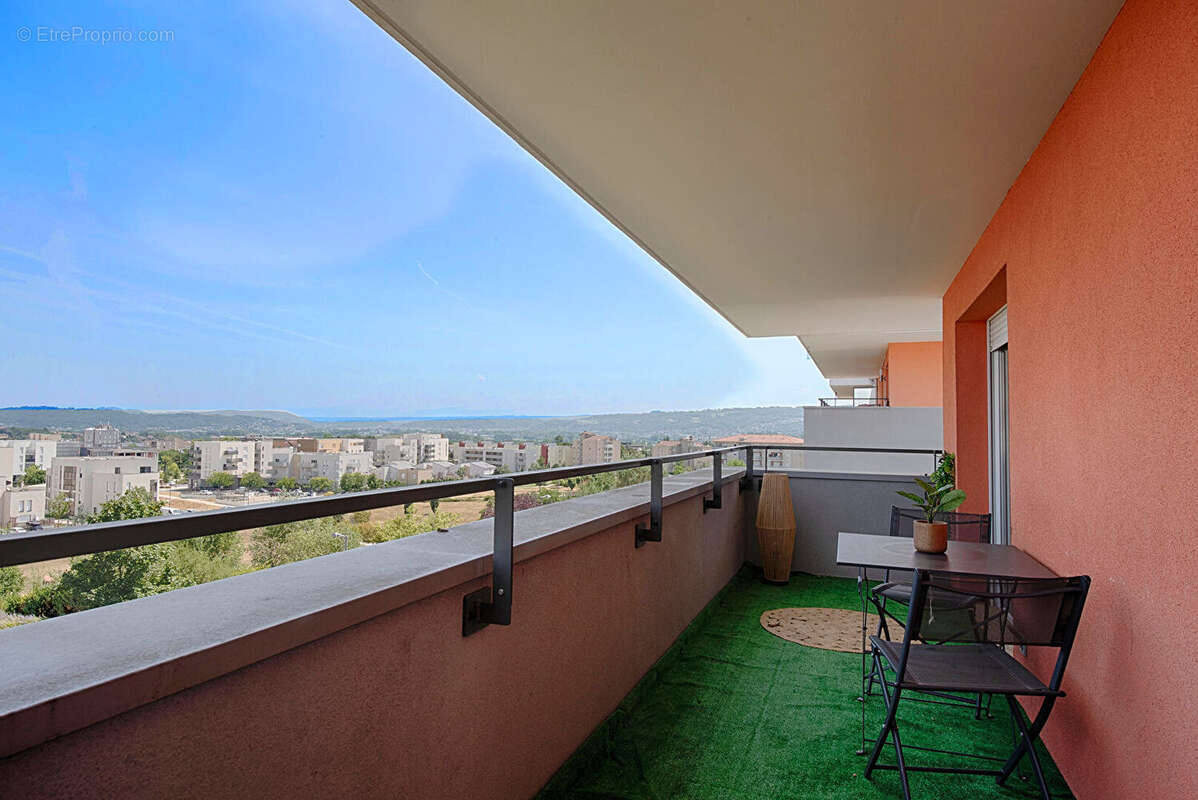 Appartement à L'ISLE-D'ABEAU