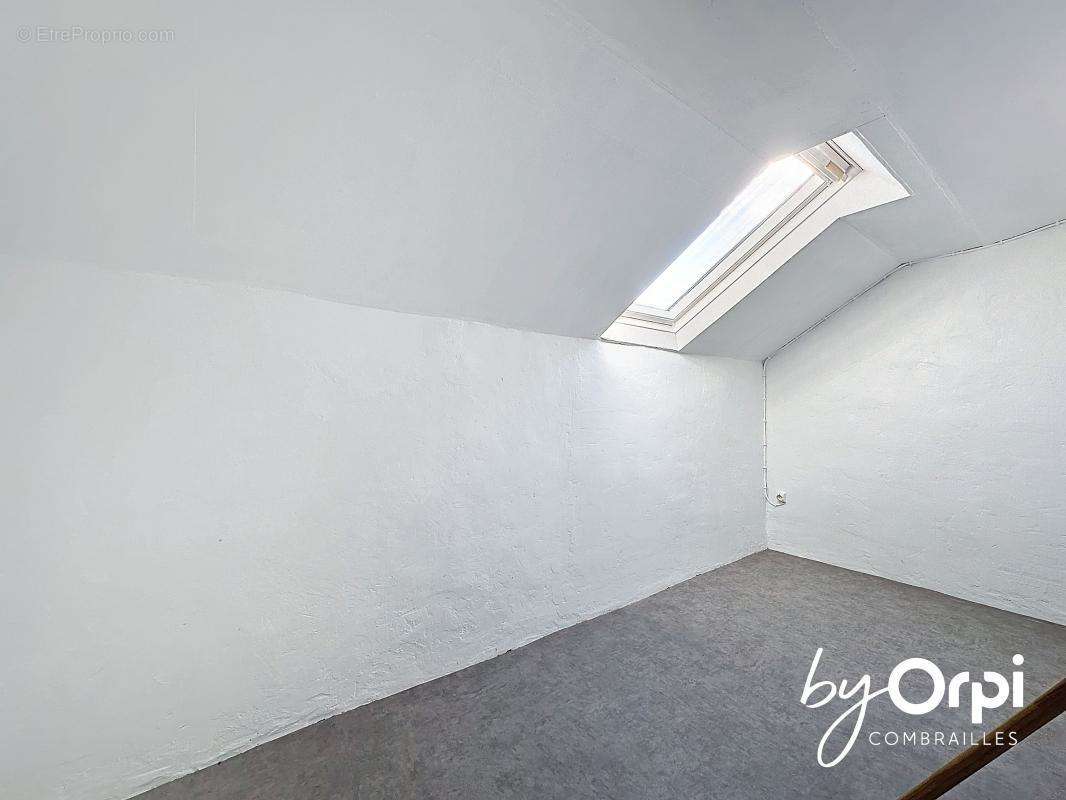 Maison à SAINT-ELOY-LES-MINES