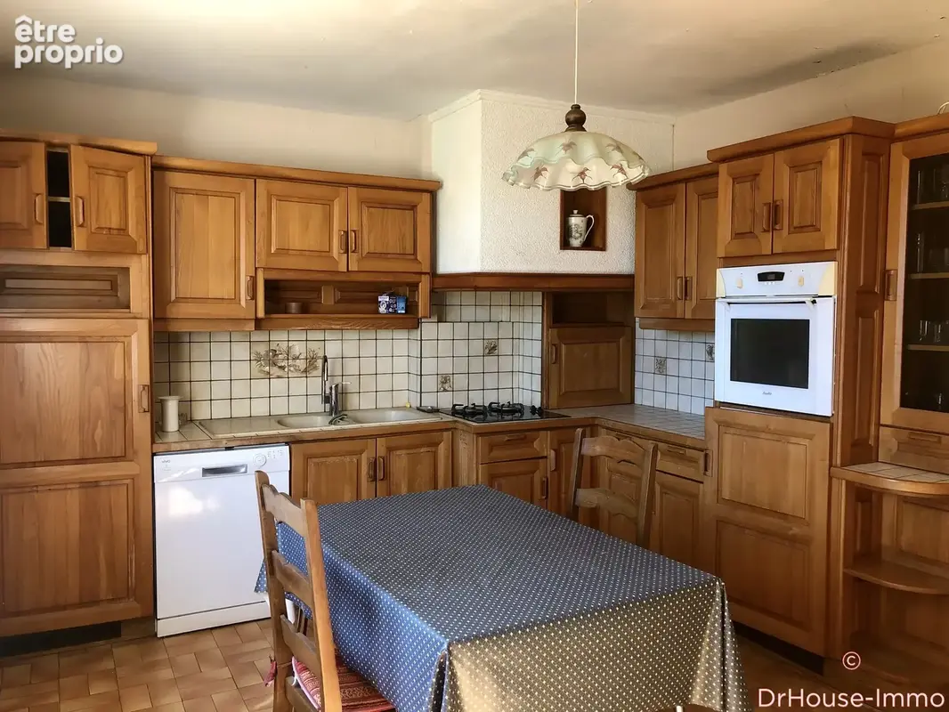 Maison 7 pièces 147 m² à vendre à Scrignac (29640) - photo 2