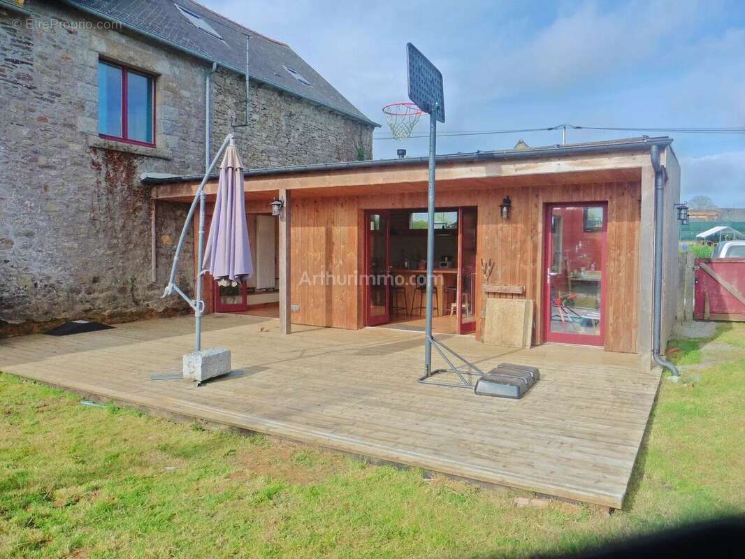 Maison à TREVRON