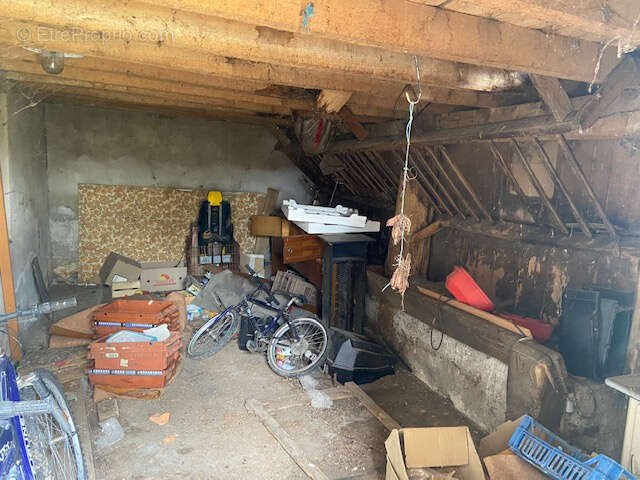 Maison à PUY-GUILLAUME