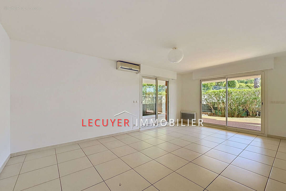 Appartement à BIOT