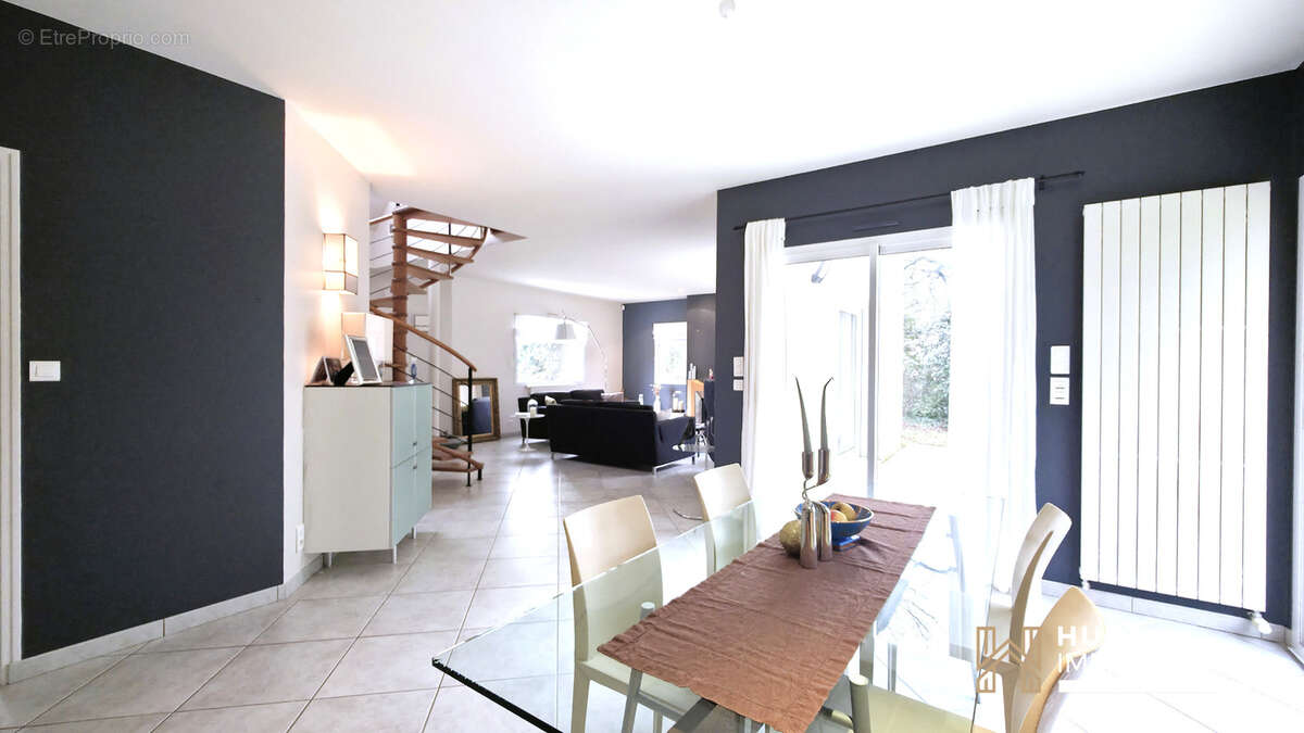 Maison à BRUZ