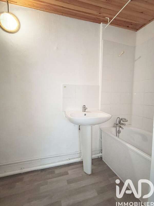 Photo 6 - Appartement à SAINT-MARTIN-EN-HAUT