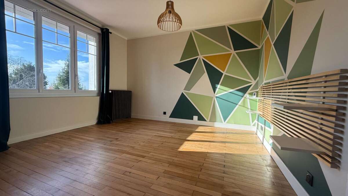 Maison à MAUVES-SUR-LOIRE