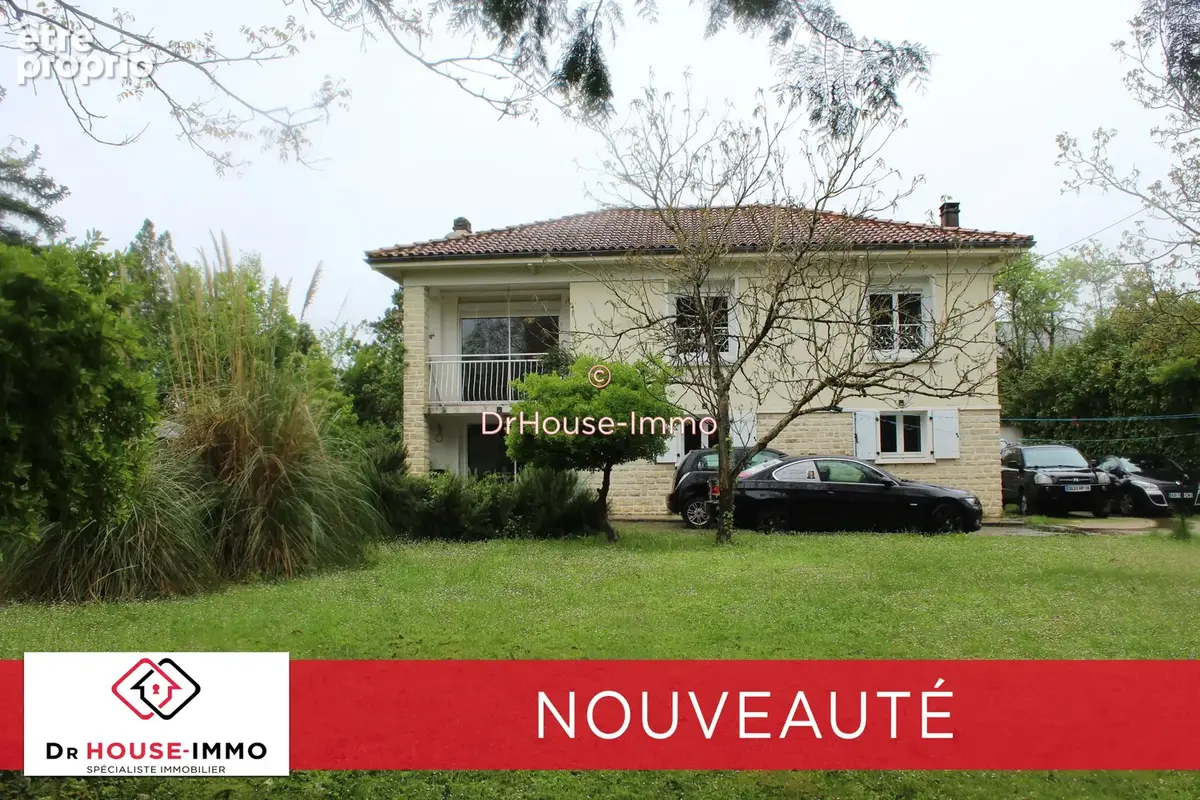 Maison à LA COURONNE