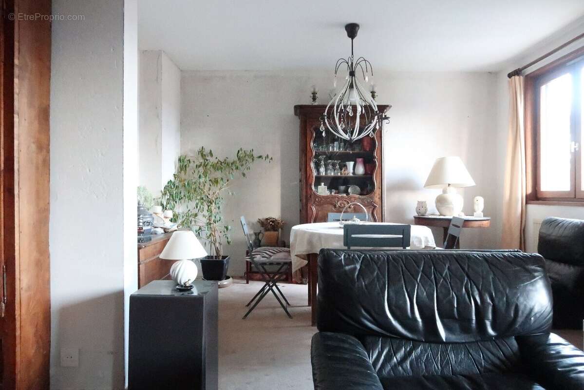 Appartement à SAINT-GALMIER