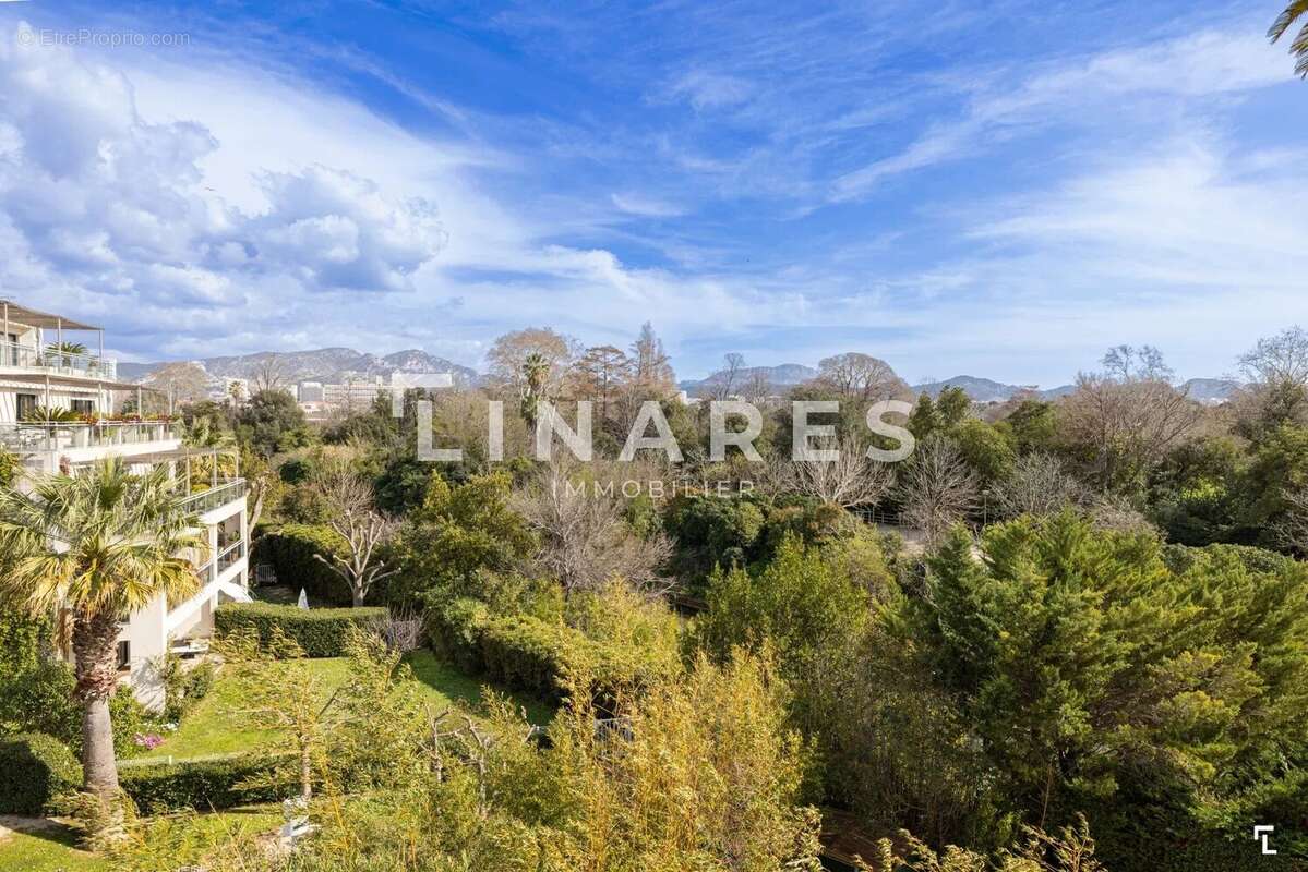 Appartement à MARSEILLE-8E