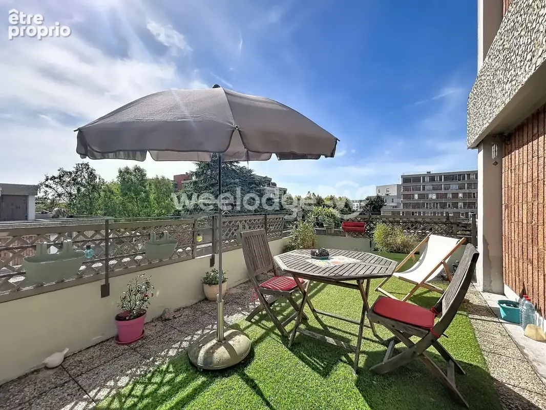 Photo Appartement à Eragny au prix de 225 600€
