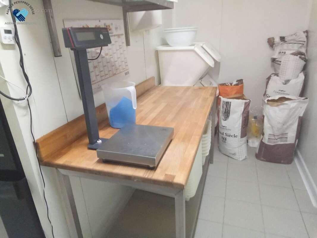 Commerce 264 m² à Lorp-Sentaraille  - photo 9
