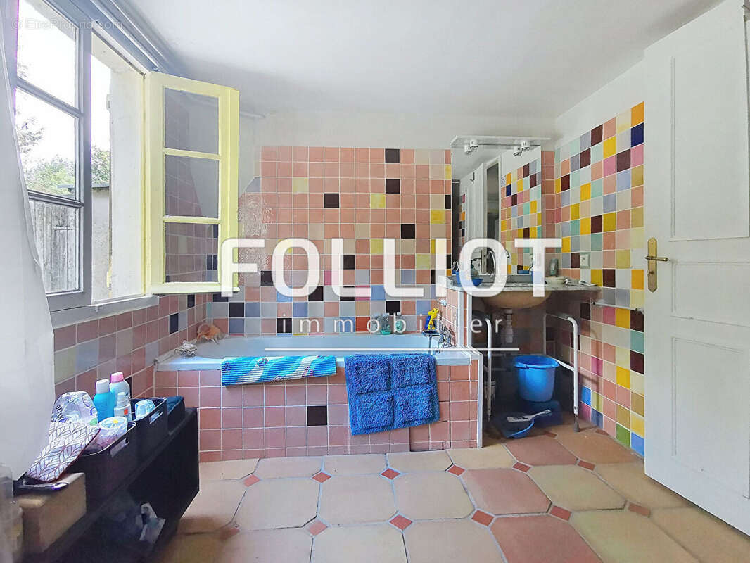 Maison saint jean le thomas - photo 11