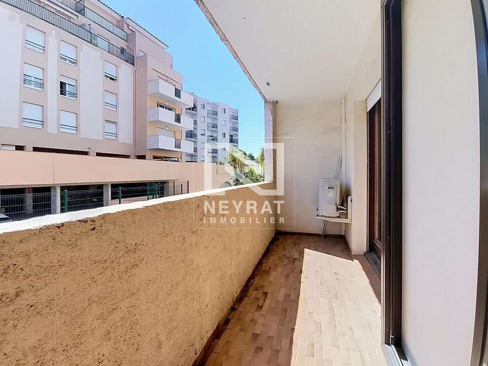 Appartement à SAINT-RAPHAEL