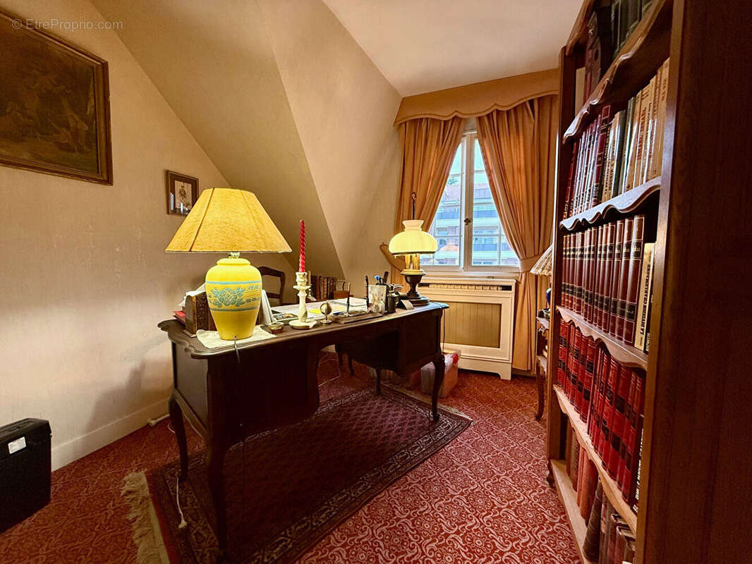 Maison à BRIE-COMTE-ROBERT