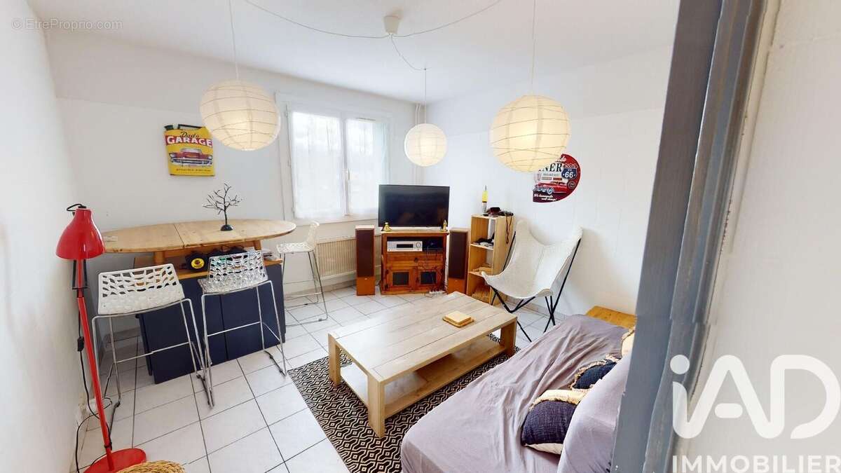 Photo 3 - Appartement à SAINT-MARTIN-D'HERES