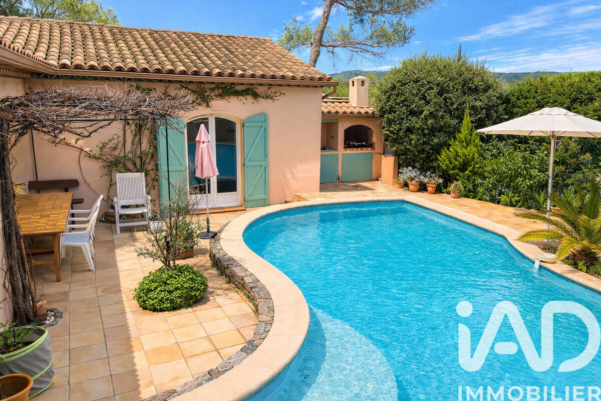 Photo 2 - Maison à SAINT-RAPHAEL