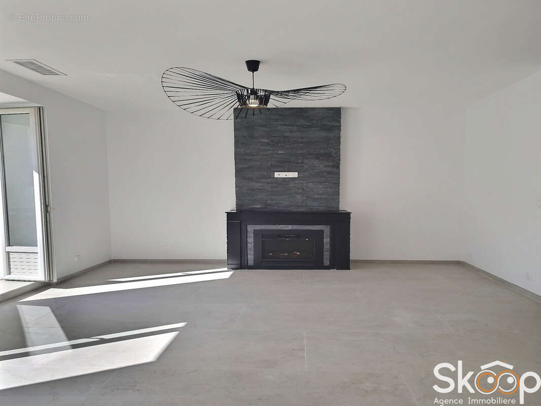 Appartement à NIMES