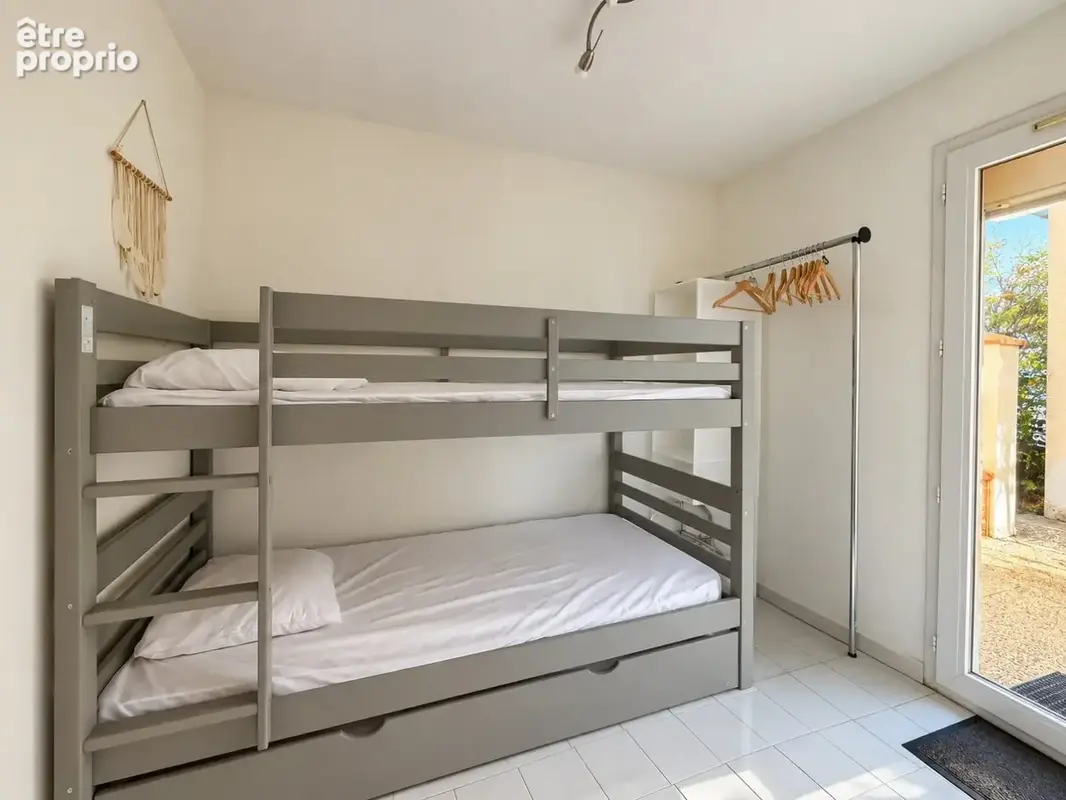 Le cap d'agde - richelieu  coup de cur pour ce t2 en rez-de-jardin avec 2 terrasses et parking privatif - photo 5