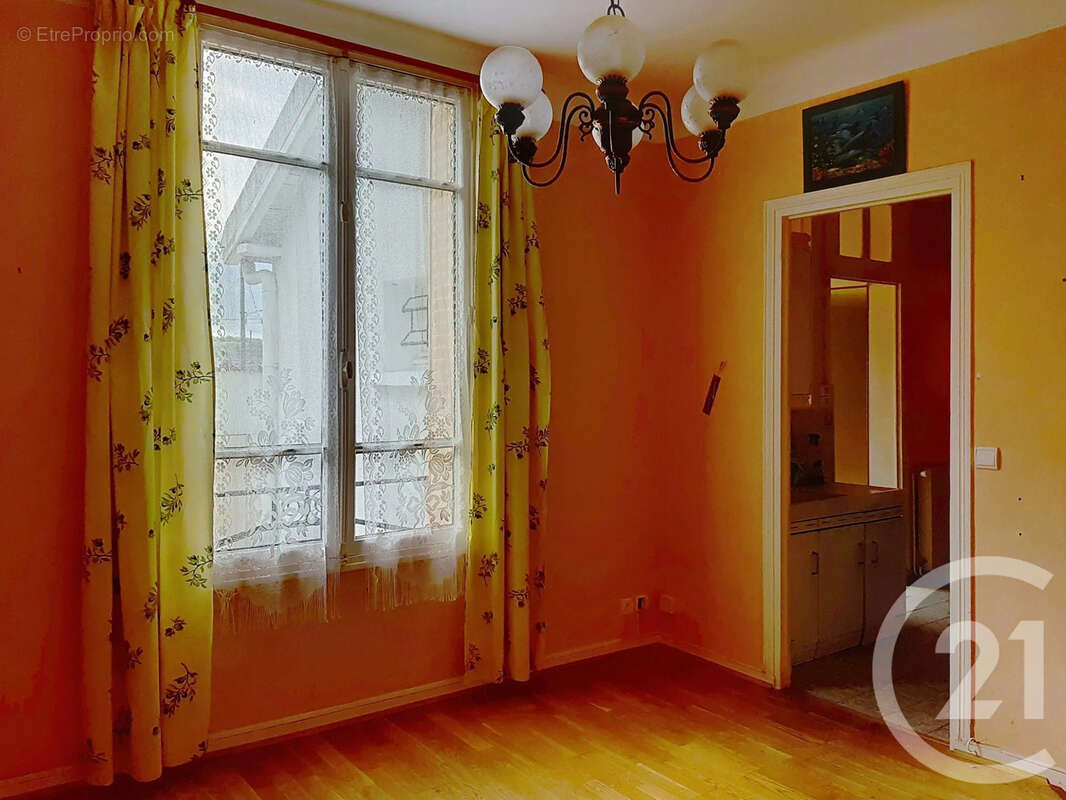 Maison à SENS