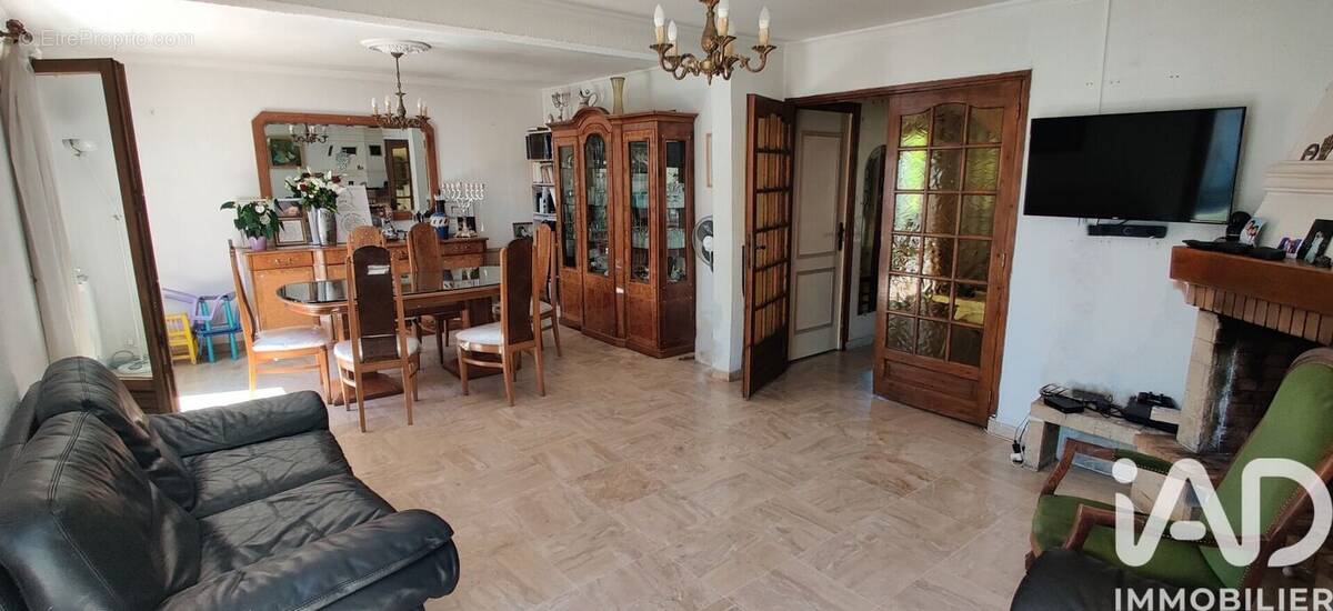 Photo 1 - Maison à NEUILLY-SUR-MARNE