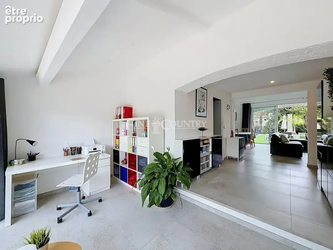Villa rénovée à Mougins – Domaine privé - photo 15