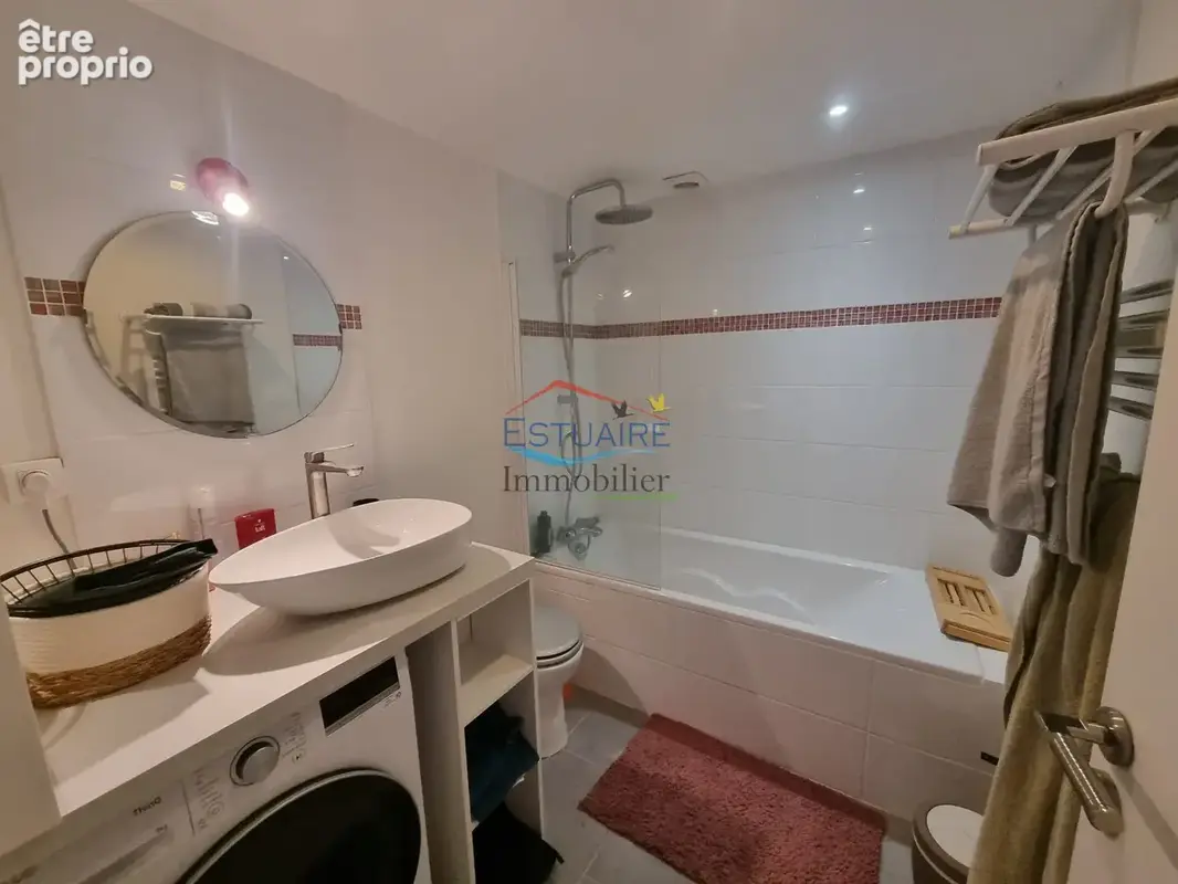 Maison 90 m² à Saint-Etienne-De-Montluc  - photo 9