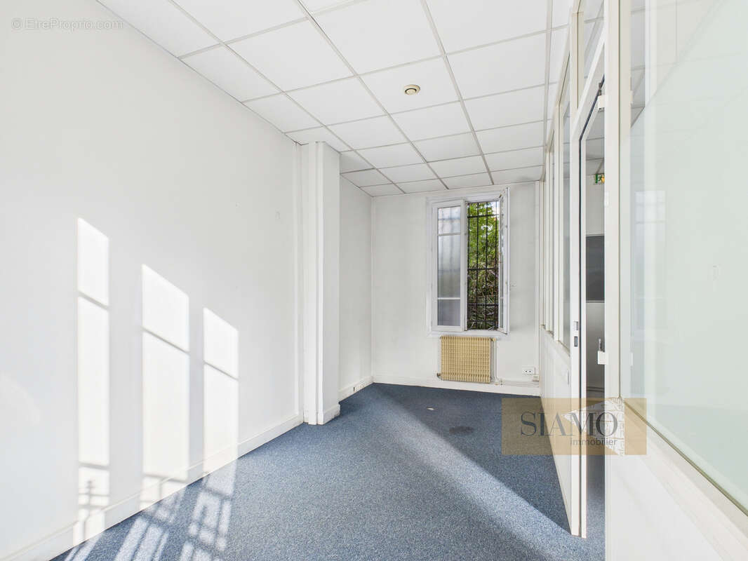 Autre à SAINT-MANDE