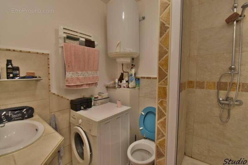 Appartement à PEYRUIS