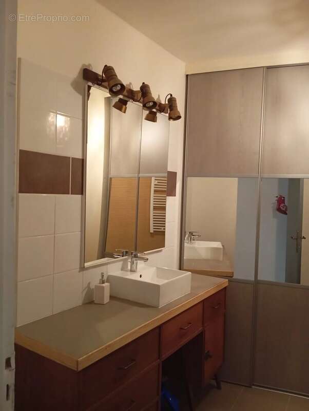 Appartement à VILLEFRANCHE-DE-ROUERGUE