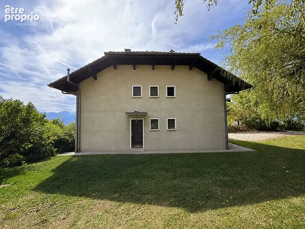Maison à rénover avec vue lac et montagnes - photo 5