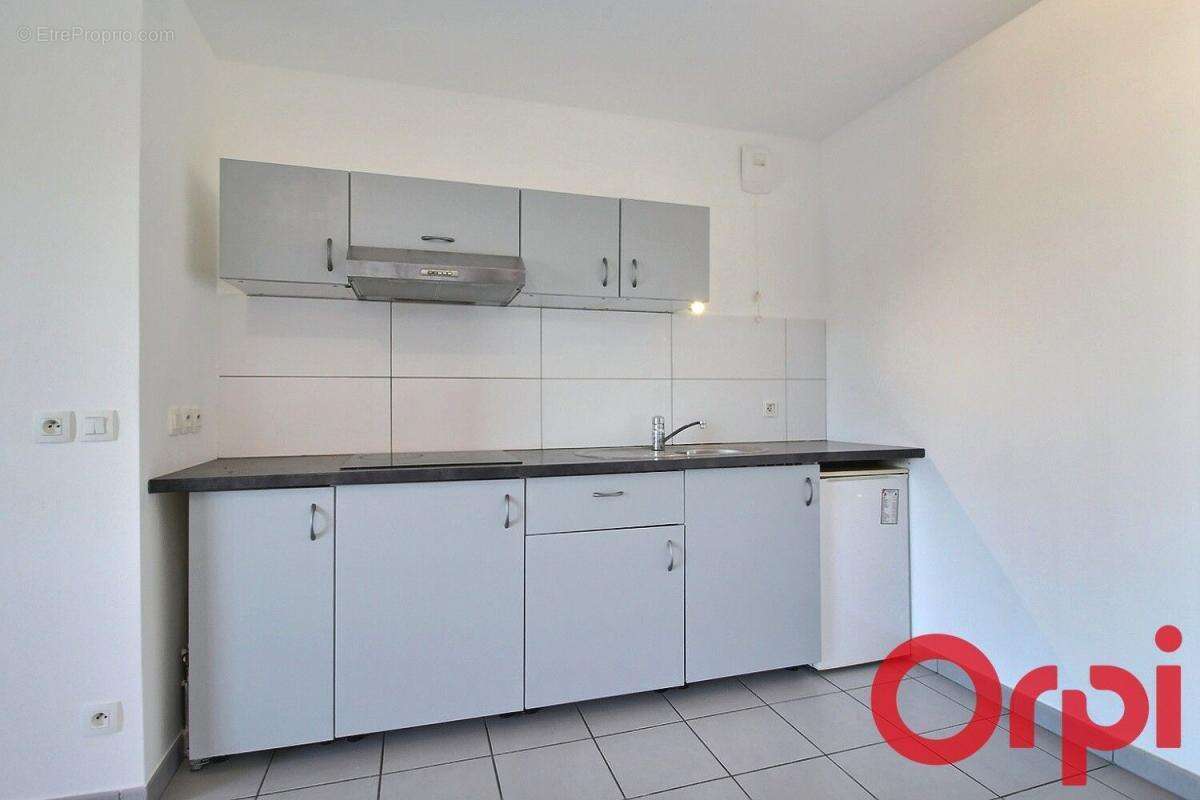 Appartement à MARSEILLE-2E