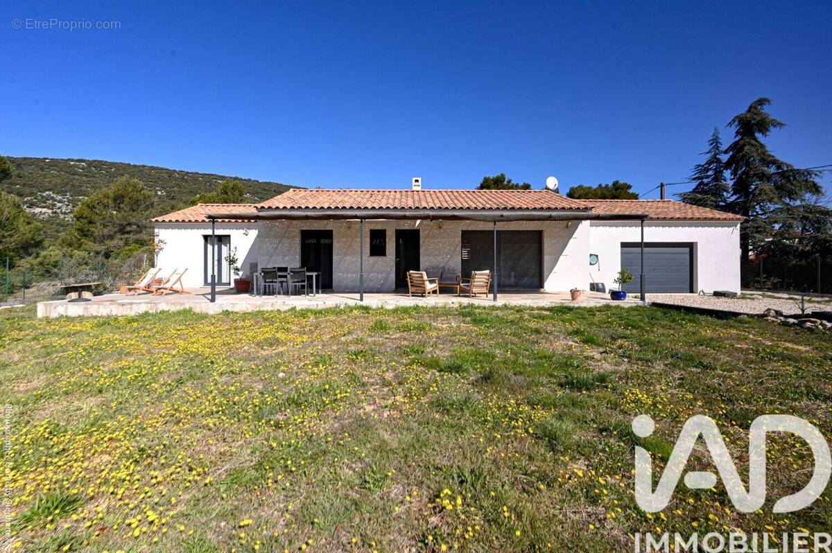 Photo 1 - Maison à PLAN-D'AUPS-SAINTE-BAUME