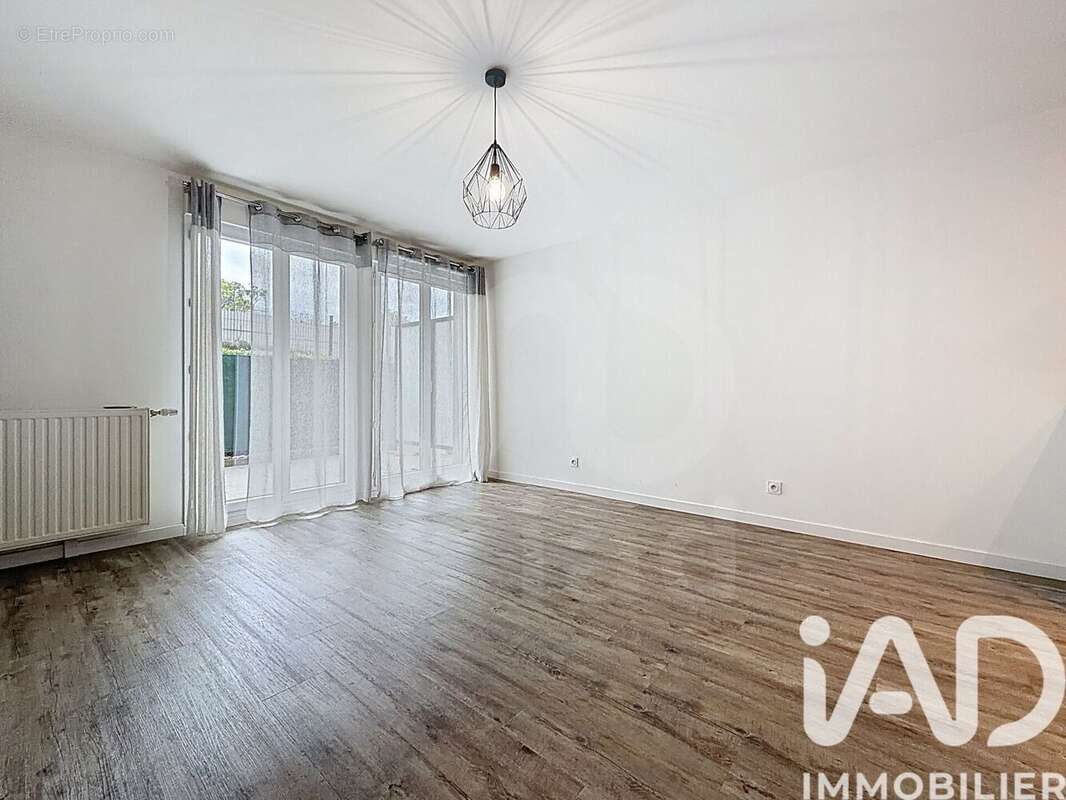 Photo 3 - Appartement à VILLIERS-SUR-MARNE