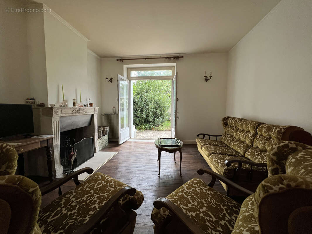 Maison à CHATELLERAULT