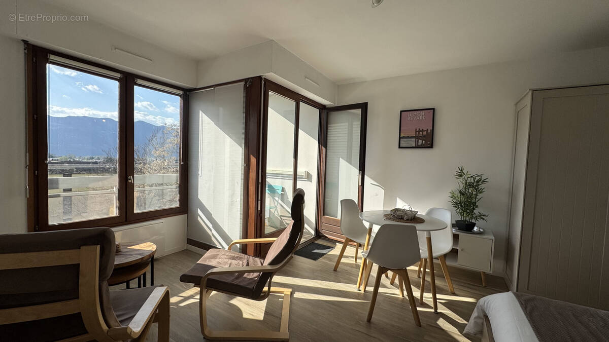 Appartement à AIX-LES-BAINS