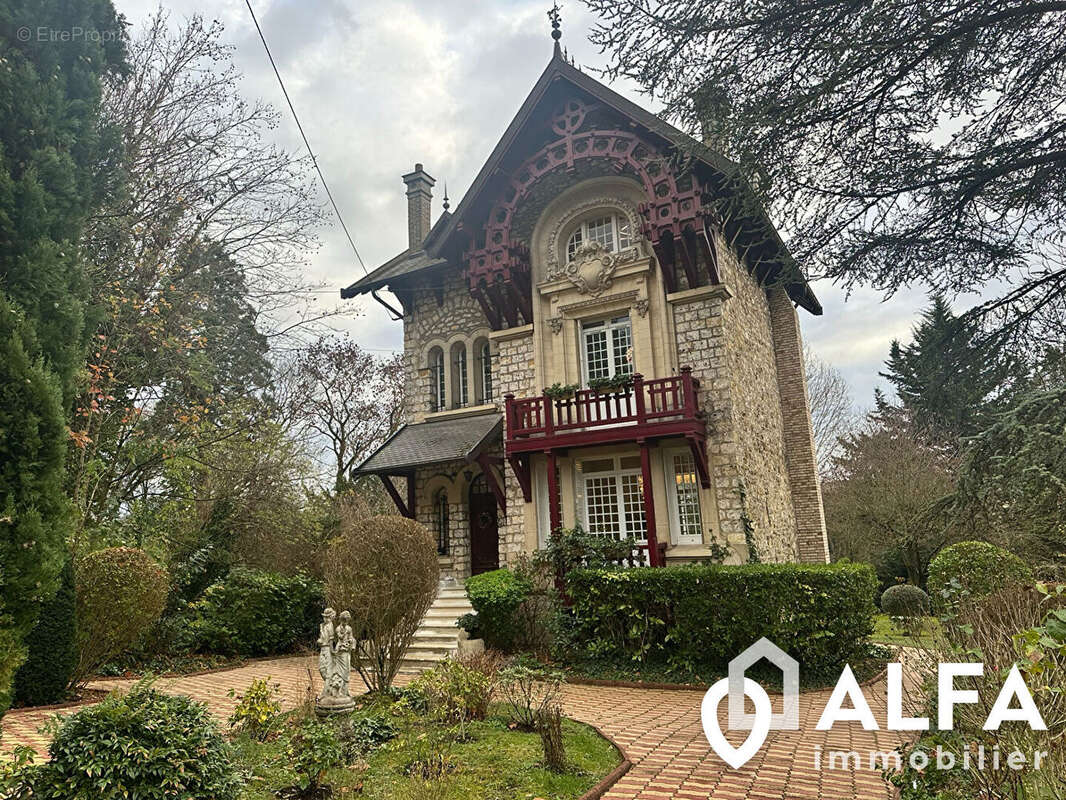 Maison à MONTMORENCY