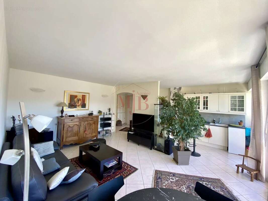 Appartement à AIX-EN-PROVENCE