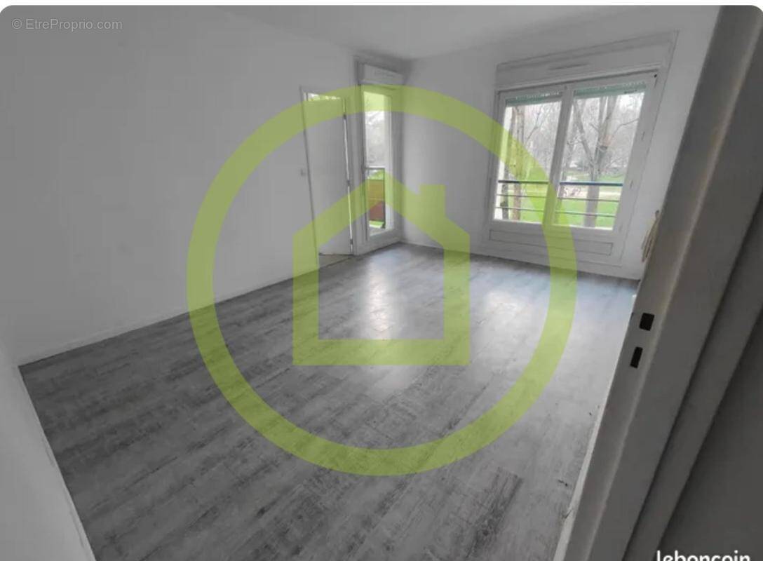 Appartement à AULNAY-SOUS-BOIS