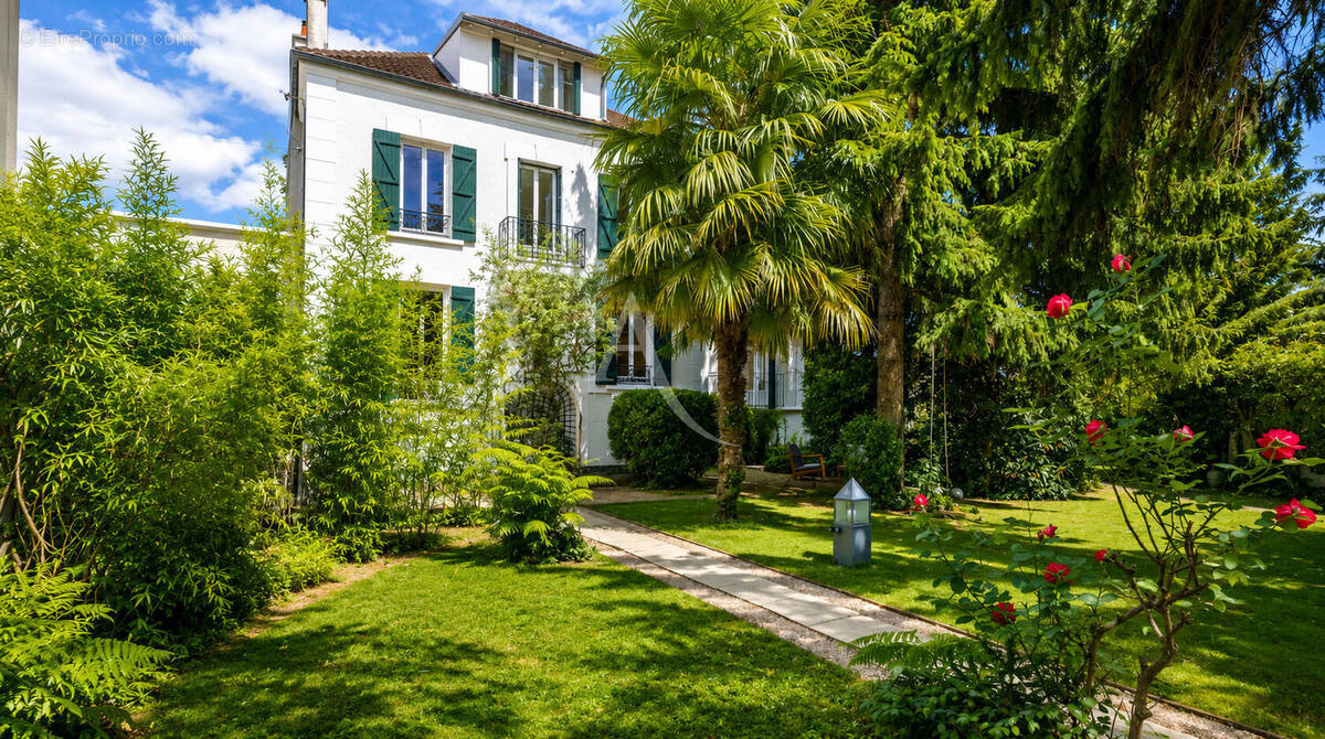 Maison à NEUILLY-PLAISANCE