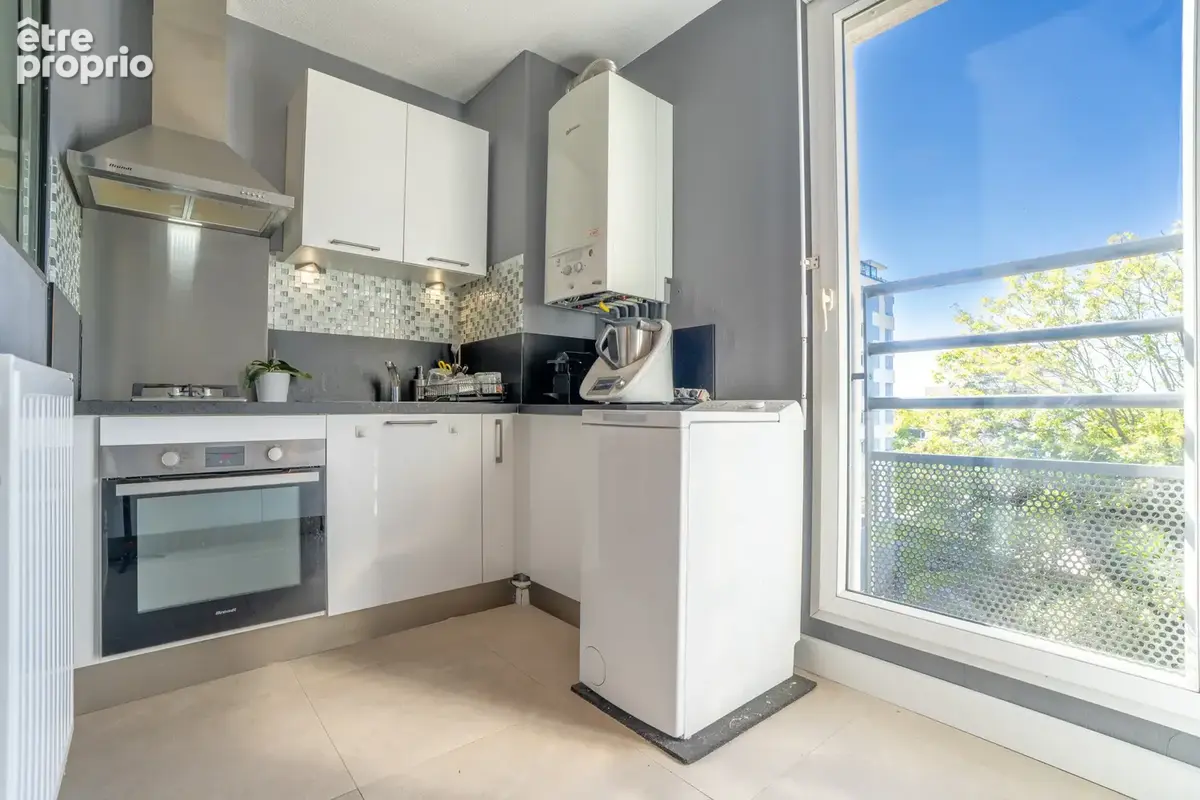 Appartement T2 Port Marianne vue Nouvelle Mairie vendu meublé - photo 19