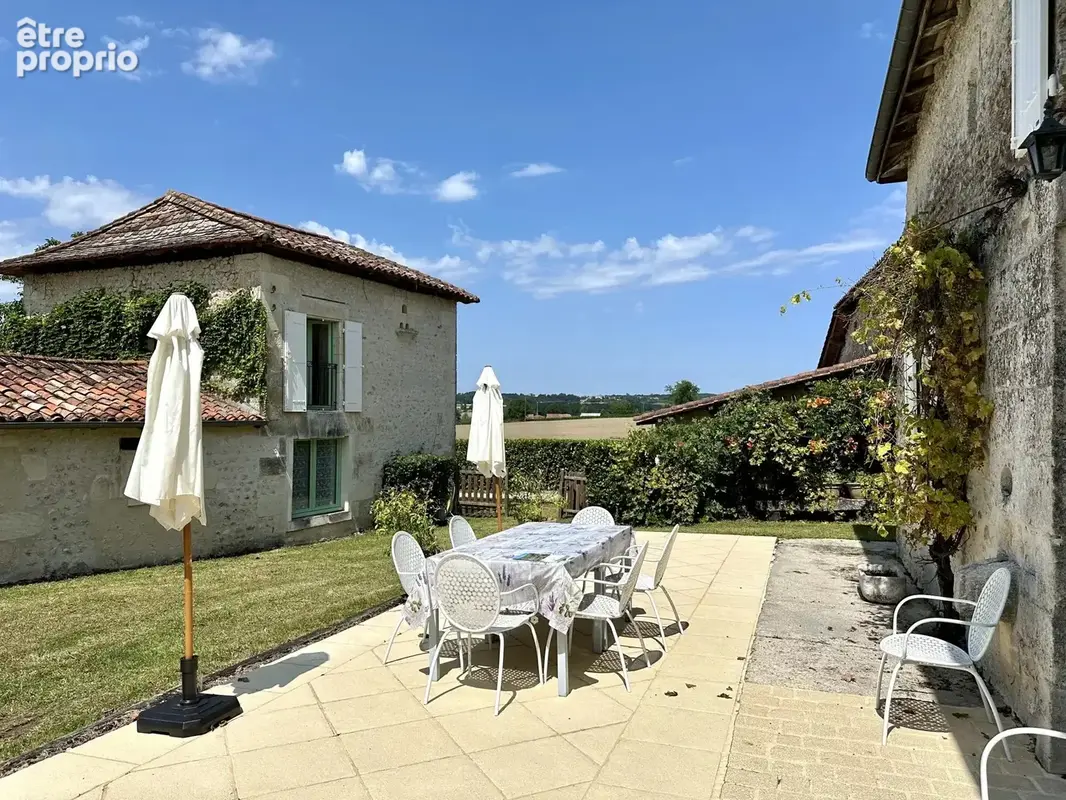Belle maison de campagne avec maison d'amis et piscine - photo 21