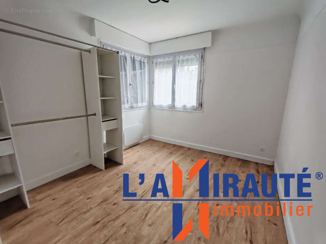Appartement à SARTROUVILLE