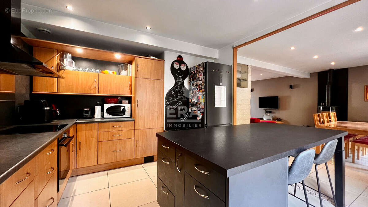 Maison à JUVISY-SUR-ORGE