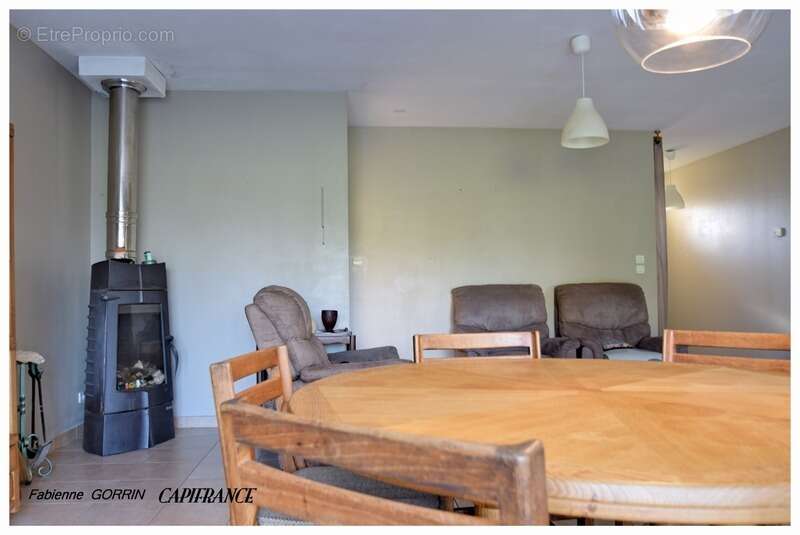 Maison à SAINT-JEAN-DE-LIVERSAY