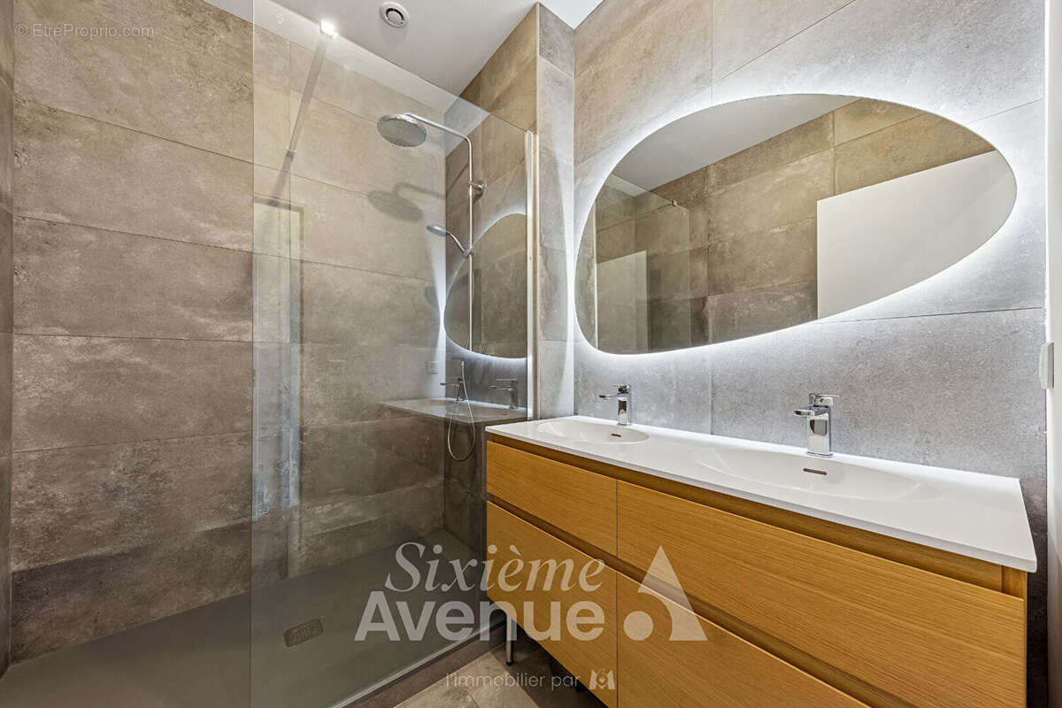 Appartement à PARIS-4E