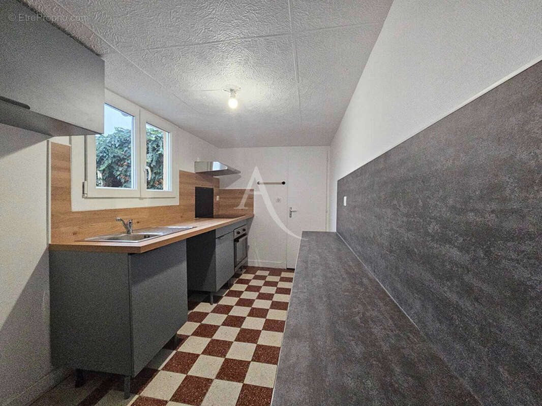 Maison Rue centre ville - photo 5