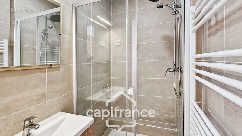 Maison familiale proche Dammartin-en-Goële entièrement rénovée- 115 m² -jardin-Au calme - photo 16