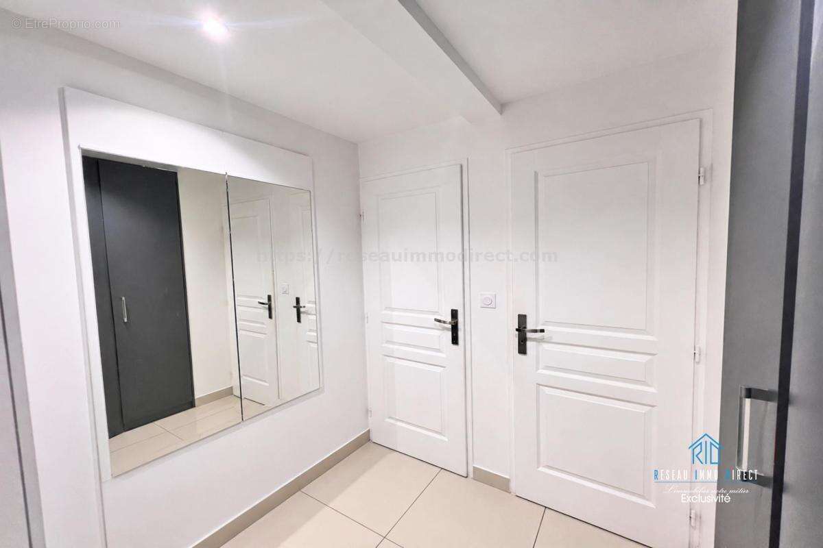 Appartement à SAINT-EGREVE